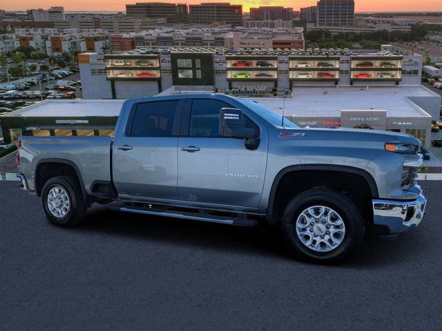 Used 2025 Chevrolet Silverado 2500 LT w/ All Star Edition video 1