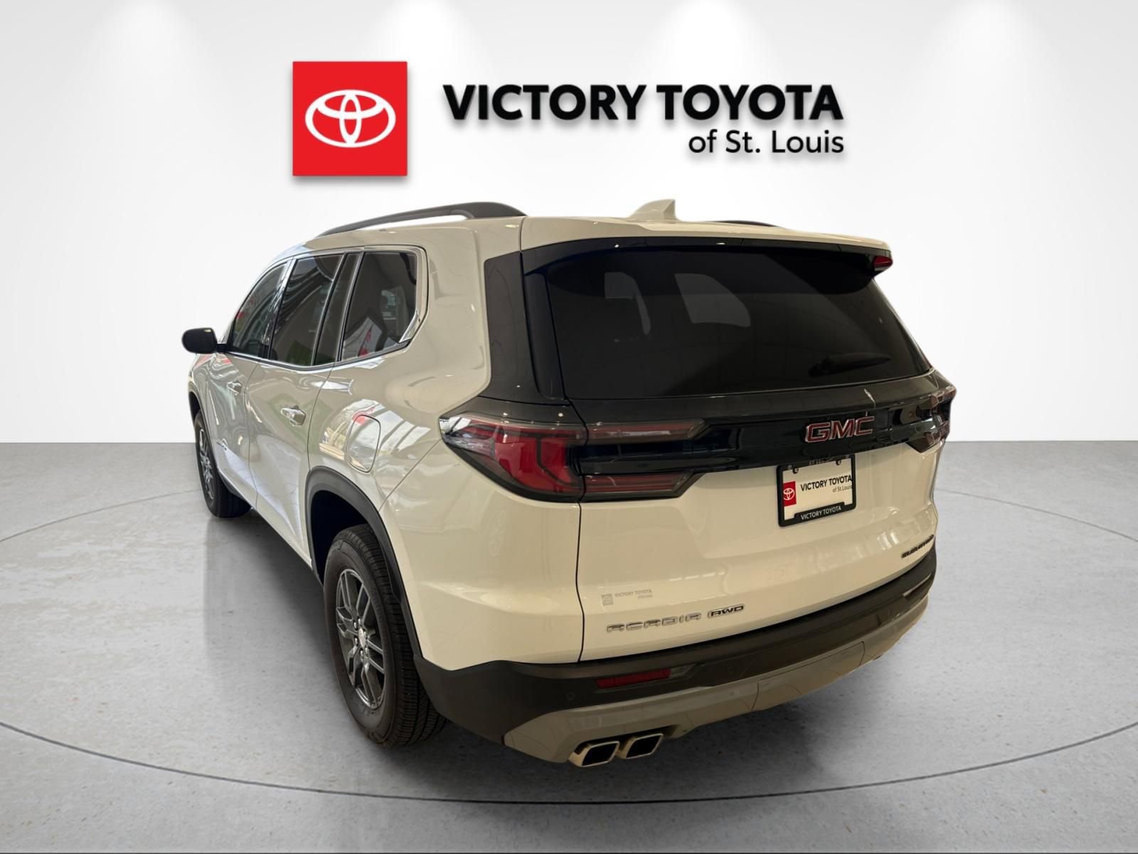 Used 2025 GMC Acadia Elevation AWD/4WD image 5