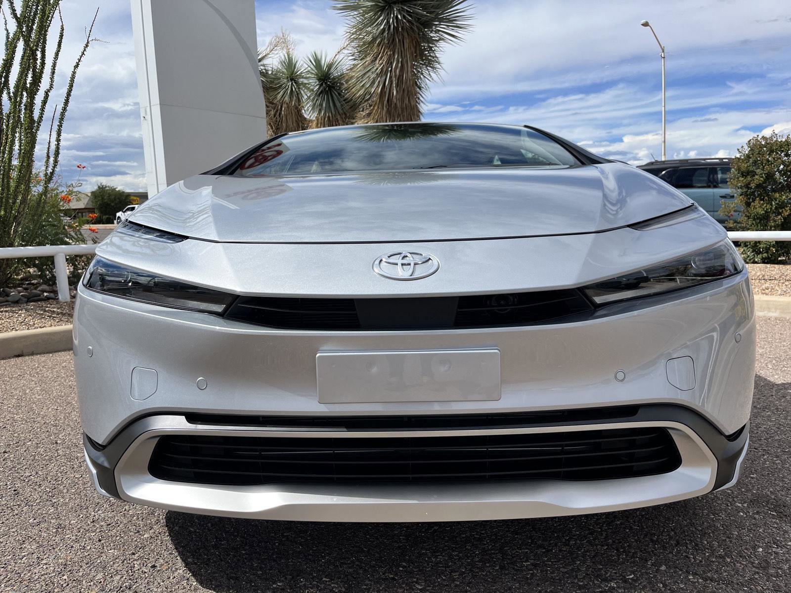 New 2026 Toyota Prius Plug-In Hybrid image 9