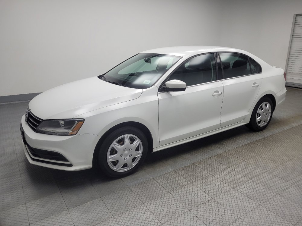 Used 2017 Volkswagen Jetta S image 2