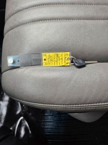 Used 2018 Chevrolet Express 2500 w/ Driver Convenience Package RWD image 16