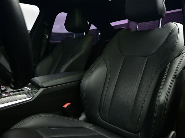 Used 2022 BMW 330i Sedan w/ M Sport Package image 24