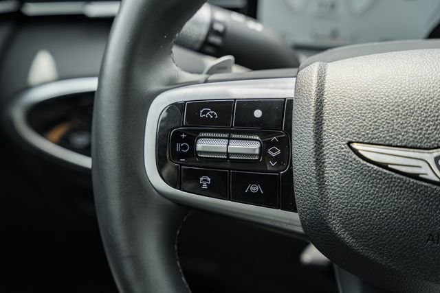 Used 2026 Genesis GV70 2.5T AWD/4WD image 30