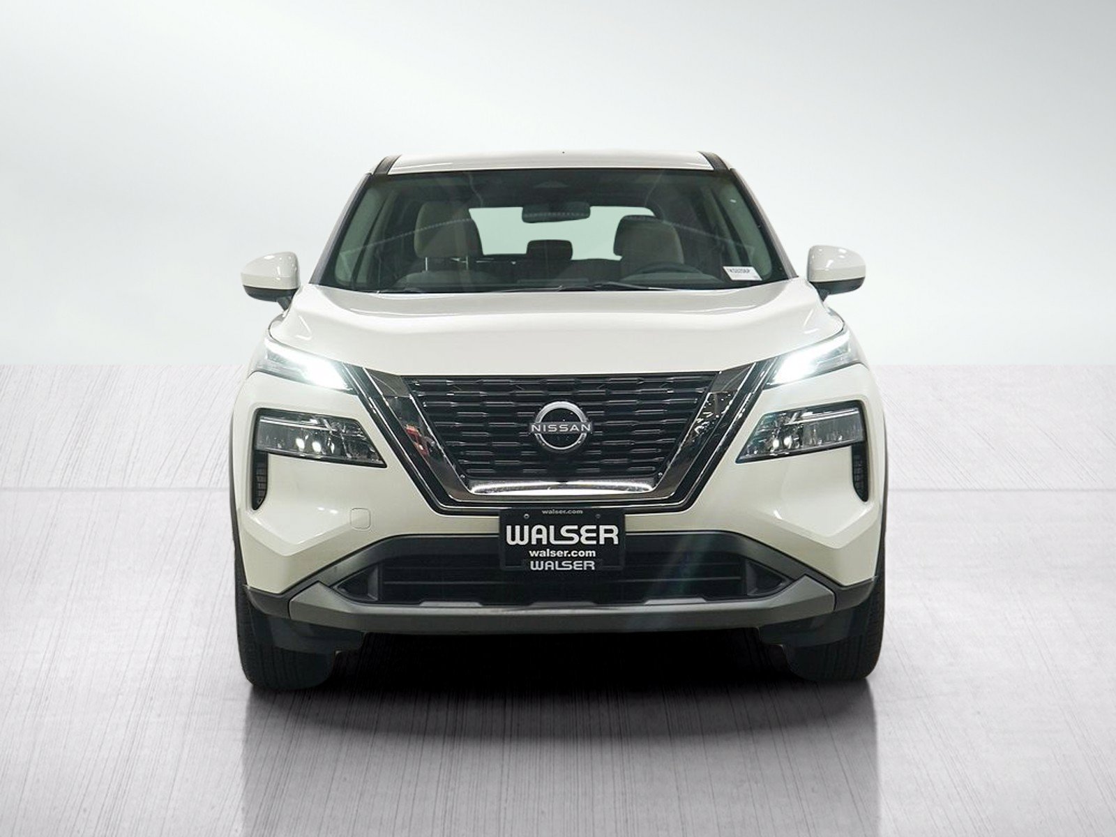 Used 2023 Nissan Rogue SV AWD/4WD image 8