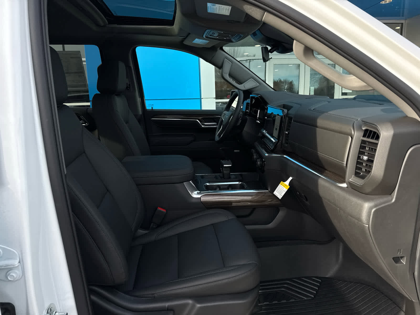 New 2026 Chevrolet Silverado 1500 LT Trail Boss w/ LT Trail Boss Premium Package image 4