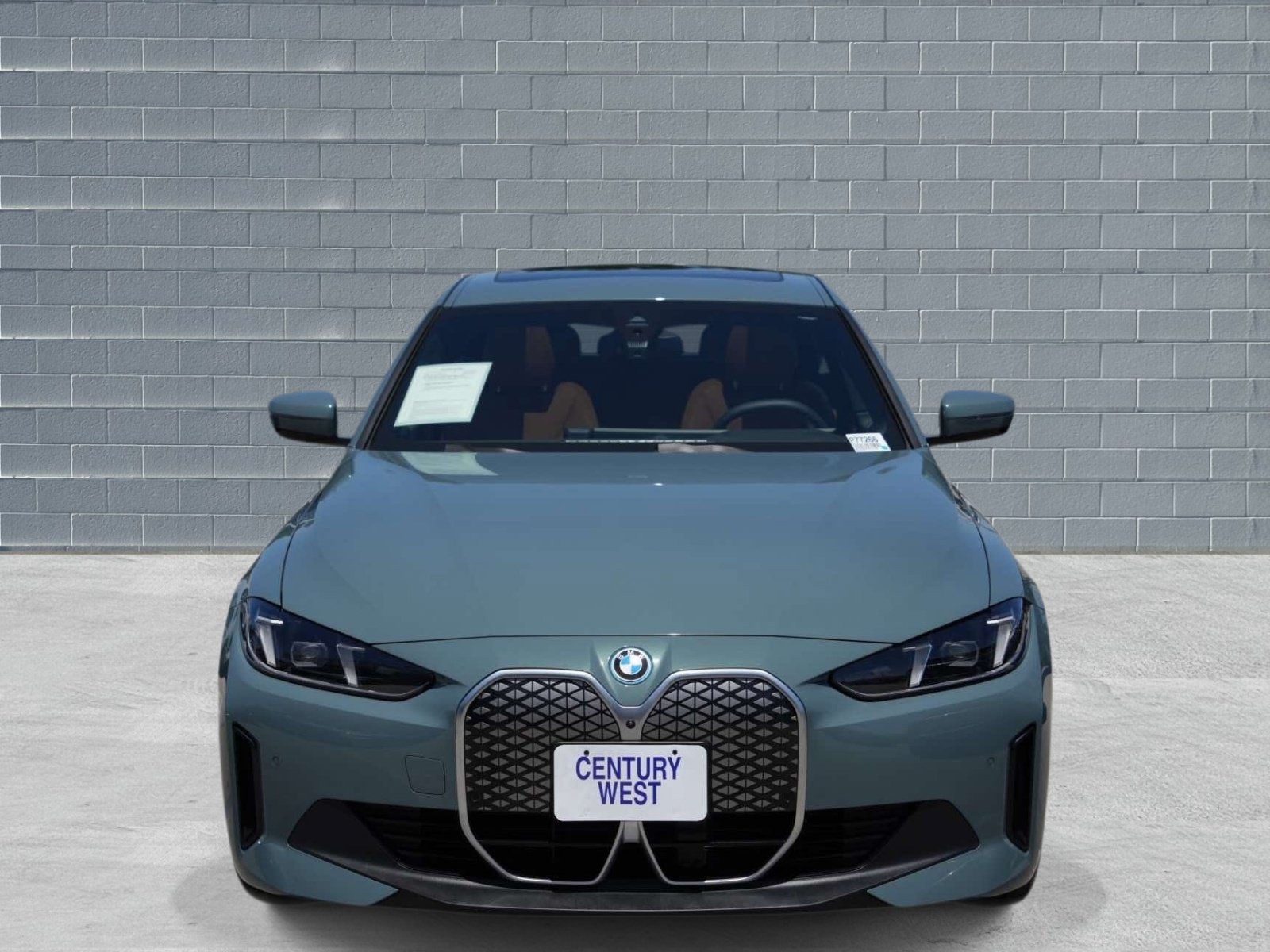 Used 2025 BMW i4 xDrive40i w/ Premium Package AWD/4WD image 2