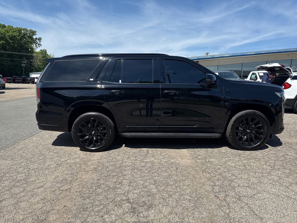 Used 2024 Cadillac Escalade Sport w/ LPO, ONYX Package AWD/4WD image 6