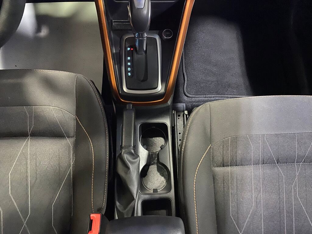Used 2021 Ford EcoSport SE w/ SE Convenience Package image 15