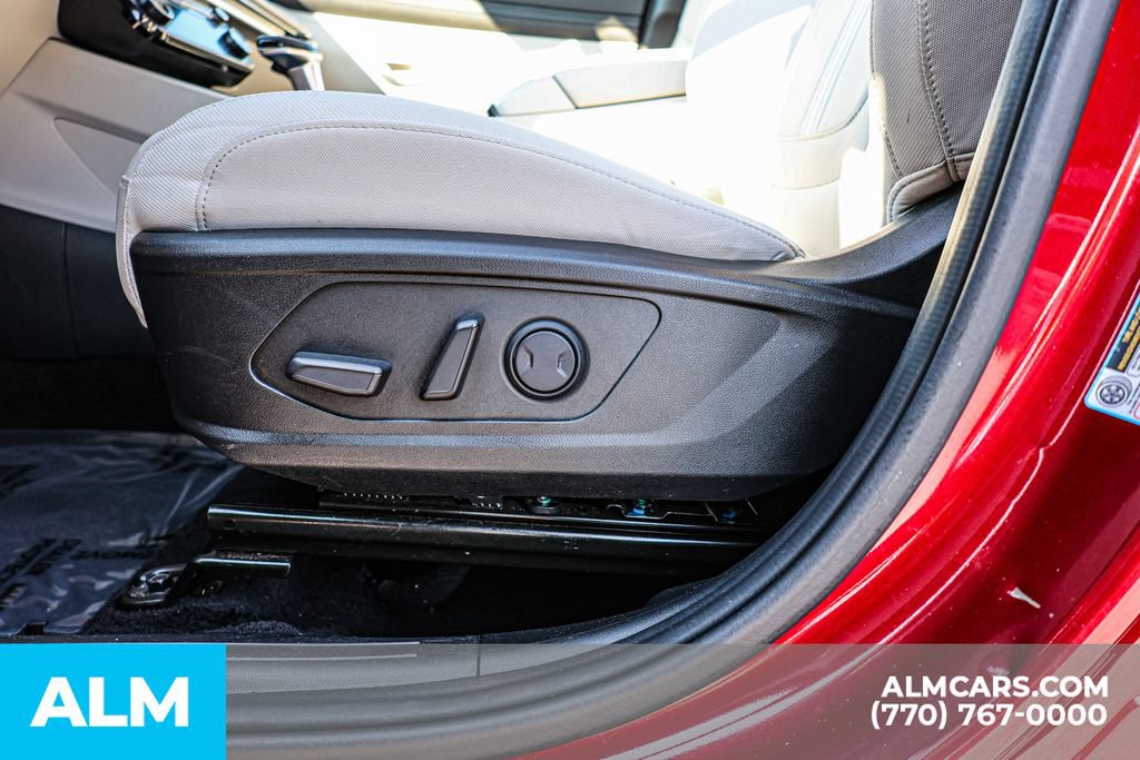 Used 2025 Hyundai Tucson SEL FWD image 24