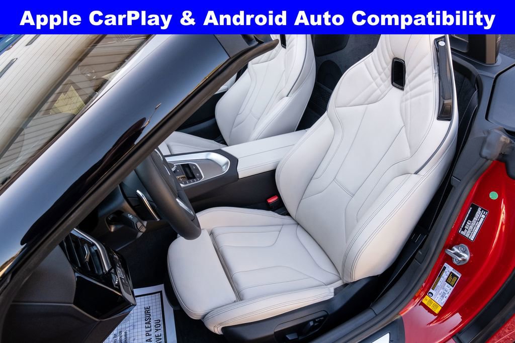 Used 2022 BMW Z4 M40i w/ Premium Package image 15