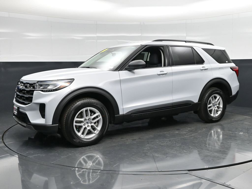 New 2026 Ford Explorer Active image 8