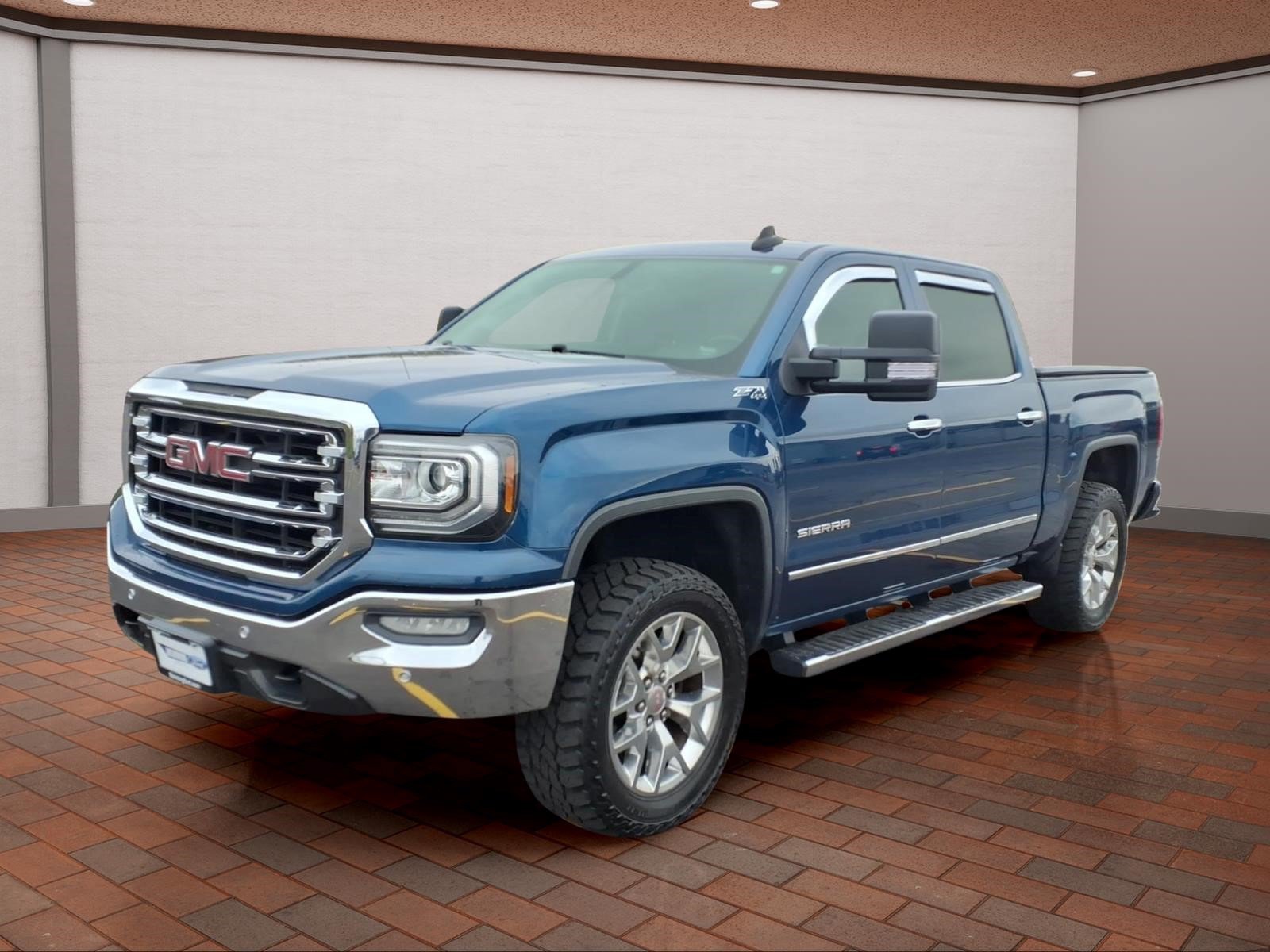 Used 2017 GMC Sierra 1500 SLT w/ SLT Premium Package AWD/4WD image 4