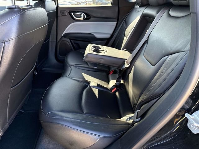 Used 2024 Jeep Compass Limited w/ Sun and Sound Group image 18
