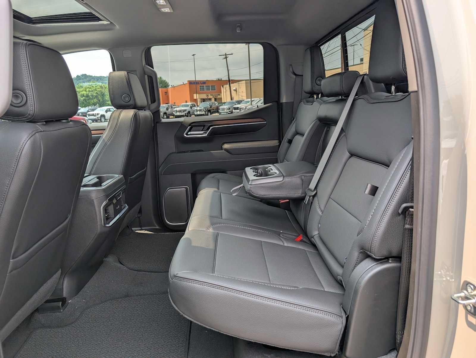 New 2026 GMC Sierra 1500 Denali w/ Technology Package AWD/4WD image 20