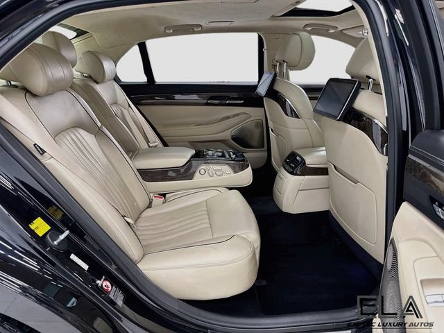 Used 2019 Genesis G90 5.0 Ultimate RWD image 32