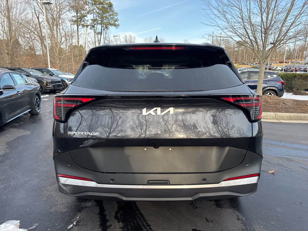 New 2026 Kia Sportage EX image 18