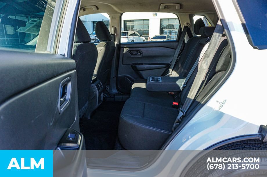 Used 2024 Nissan Rogue S image 21