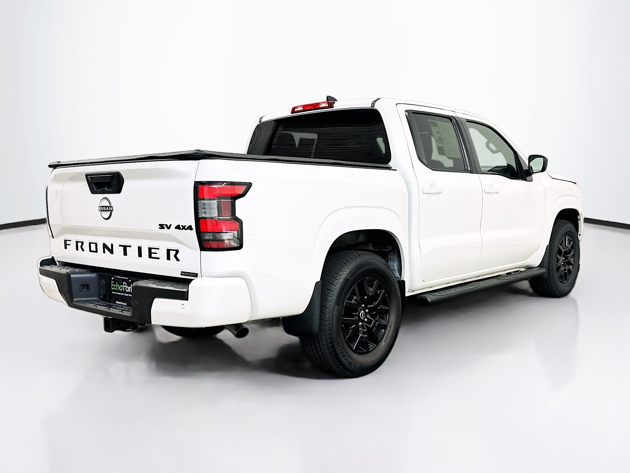 Used 2023 Nissan Frontier SV AWD/4WD image 9