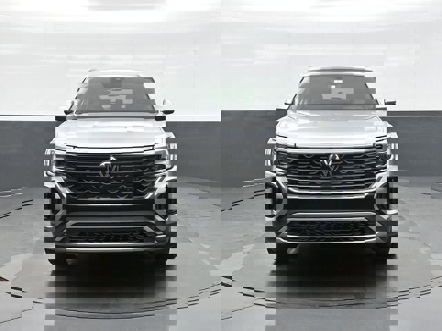 New 2026 Volkswagen Atlas Cross Sport SEL image 2