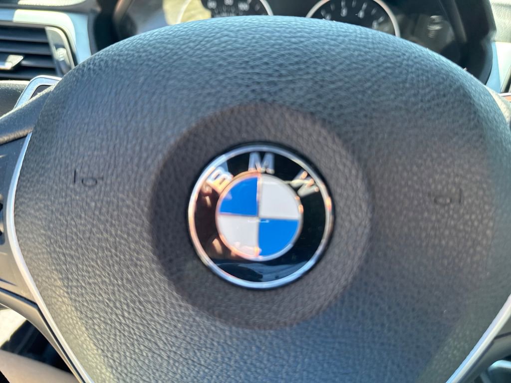 Used 2015 BMW 428i Convertible RWD image 17