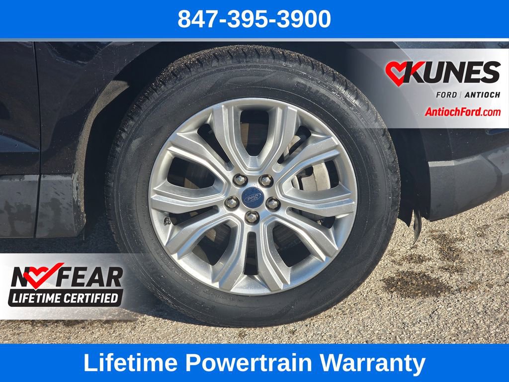 Used 2022 Ford Edge Titanium w/ Equipment Group 301A image 9