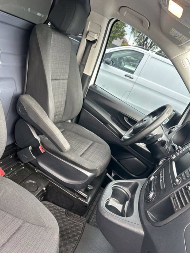 Used 2019 Mercedes-Benz Metris image 20
