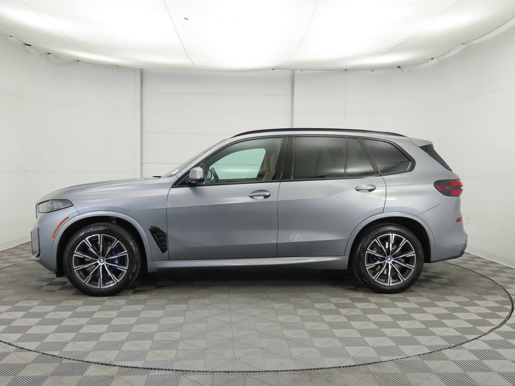 Certified 2024 BMW X5 xDrive40i w/ M Sport Package image 8