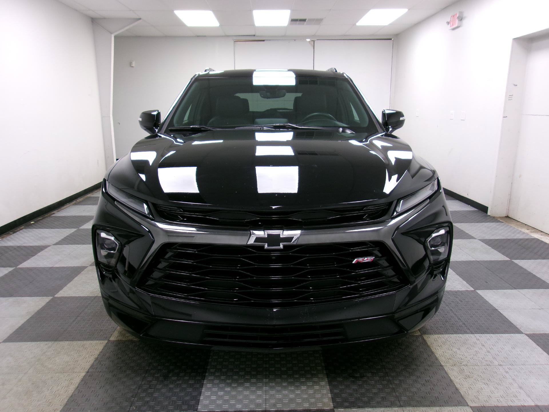 Used 2024 Chevrolet Blazer RS w/ Driver Confidence II Package AWD/4WD image 16