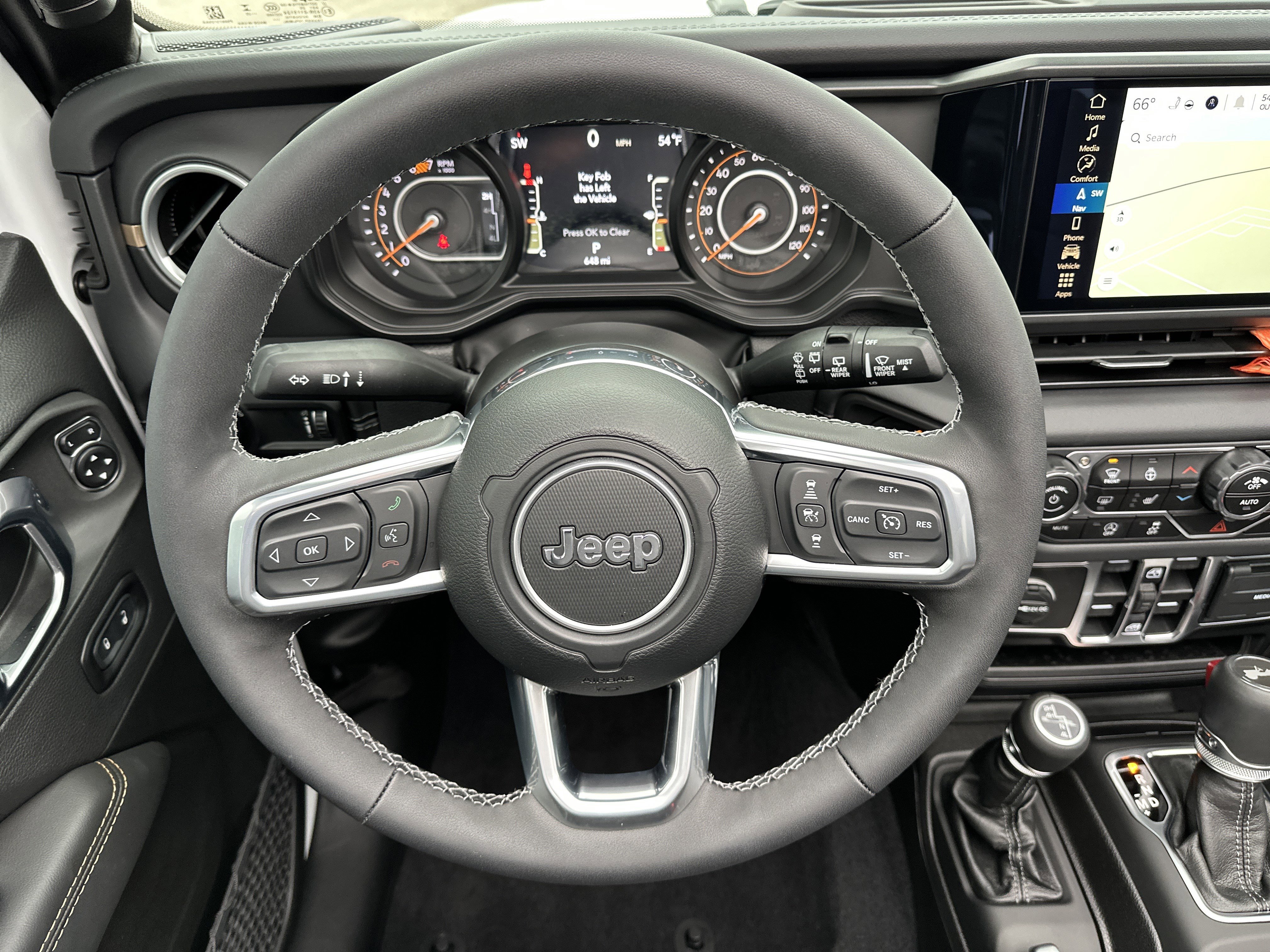 Used 2025 Jeep Wrangler Sahara image 25