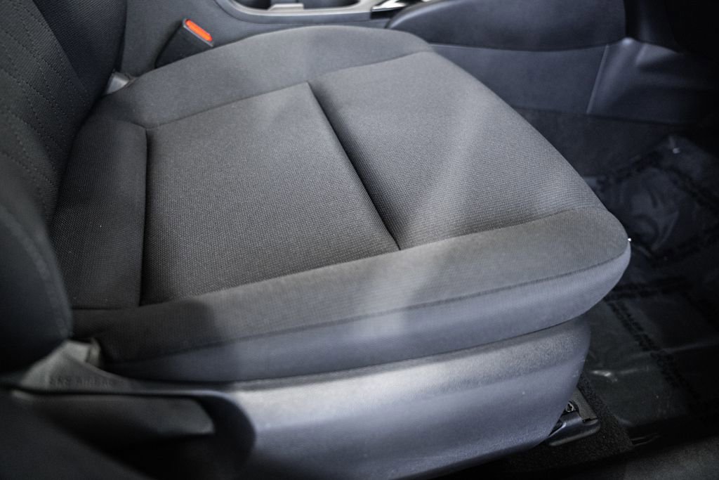 Used 2024 Toyota Corolla LE image 27