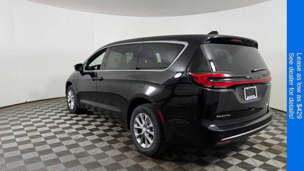 New 2027 Chrysler Pacifica Select AWD/4WD image 5