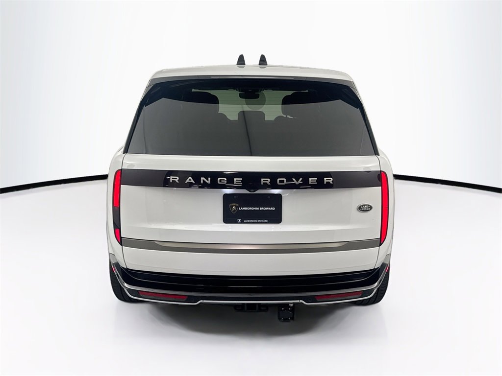 Used 2023 Land Rover Range Rover SE image 6