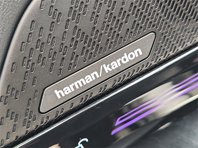 Used 2024 BMW 530i 530i w/ Premium Package image 25