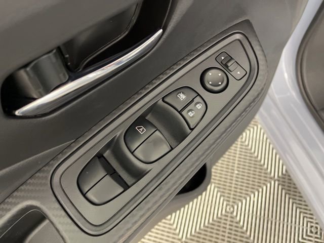 New 2025 Nissan Versa SV w/ Trunk Package image 30