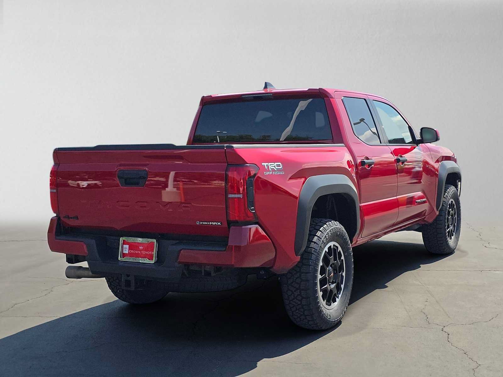 Certified 2025 Toyota Tacoma TRD Off-Road AWD/4WD image 3