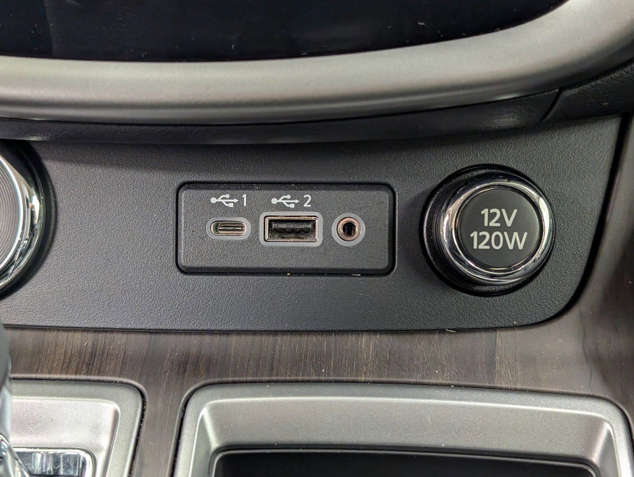 Used 2024 Nissan Murano Platinum w/ Cargo Package image 27