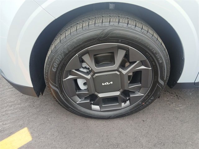 New 2026 Kia Carnival EX image 10