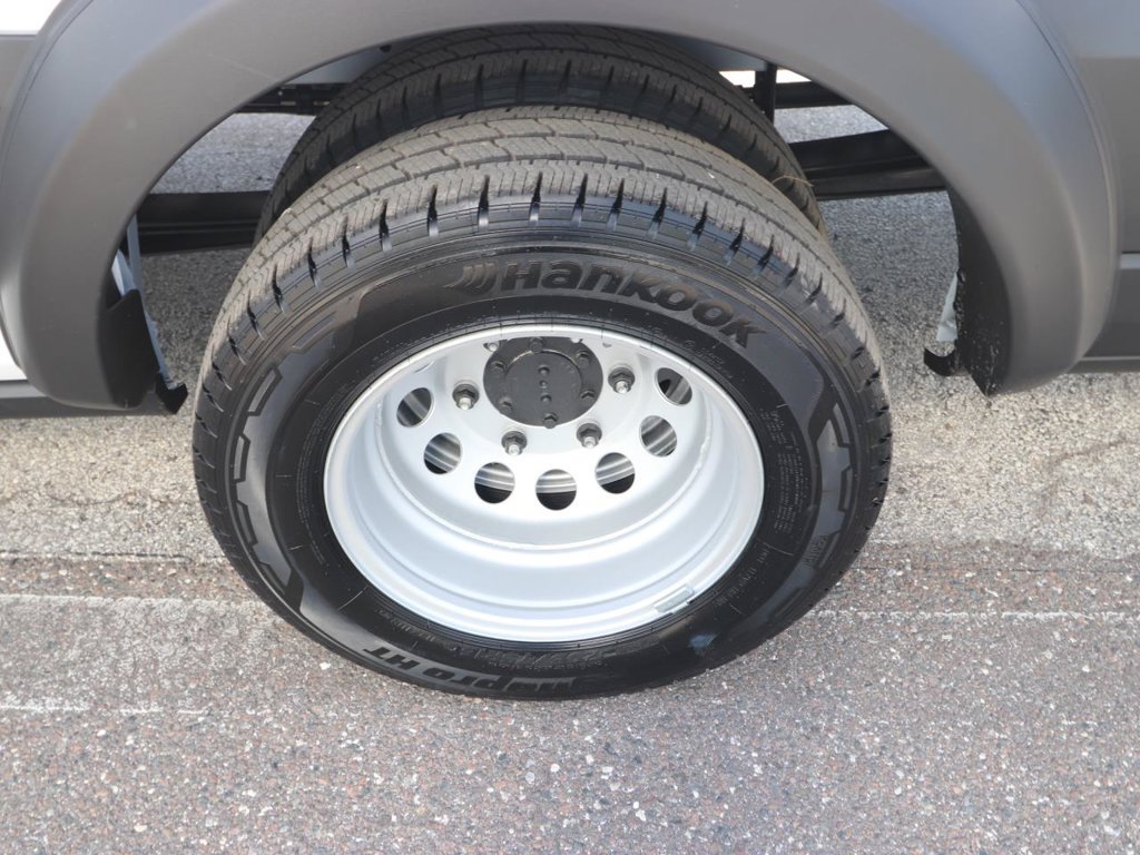 New 2027 Ford Transit 350 XL RWD image 24