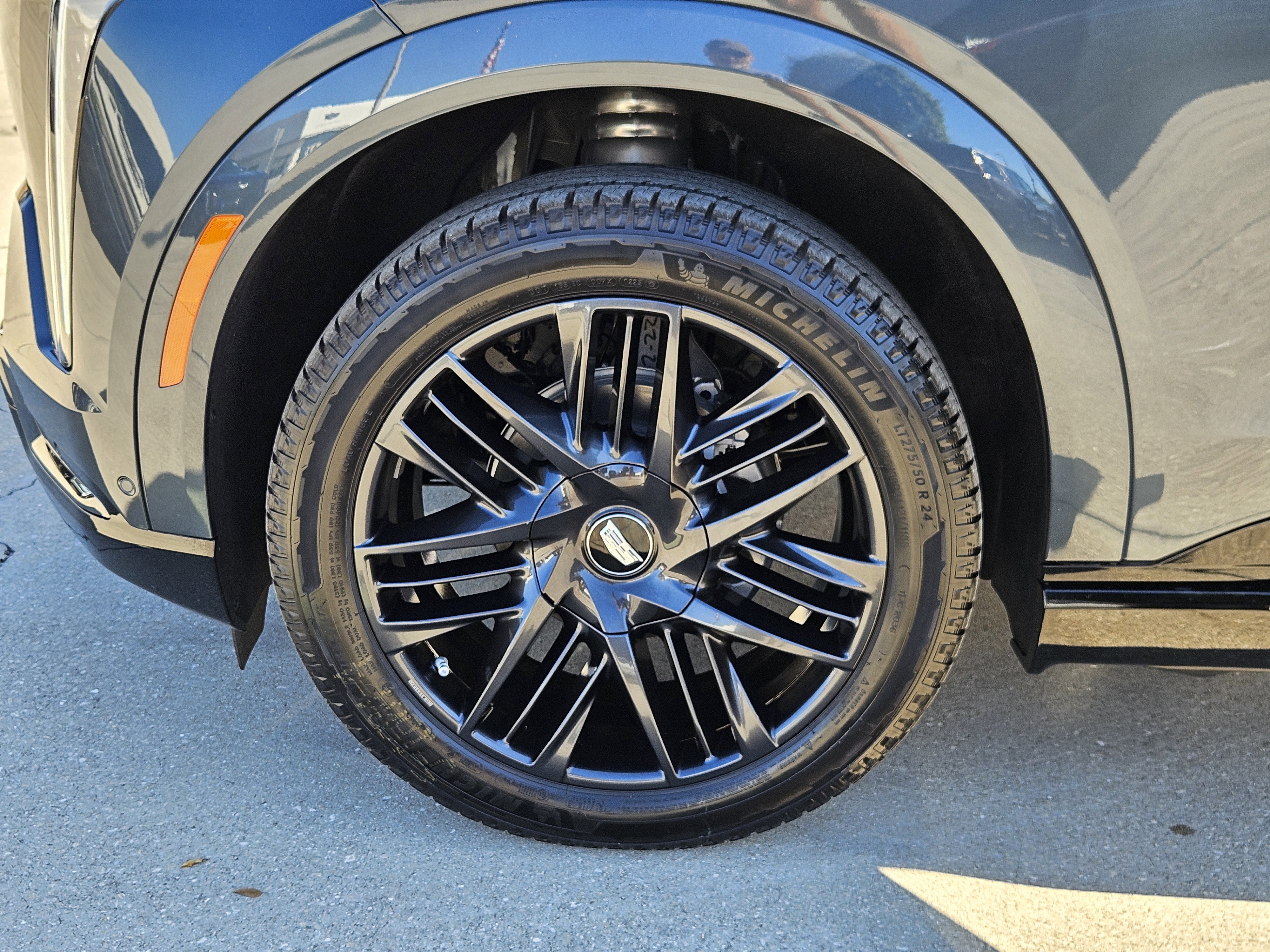 New 2026 Cadillac Escalade IQ Sport 2 w/ LPO, ONYX Package AWD/4WD image 36