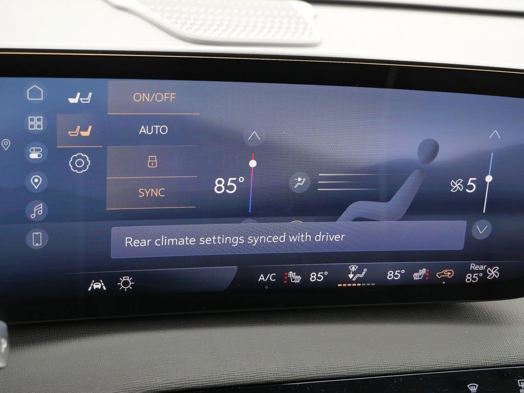 Used 2025 Buick Enclave Sport Touring image 42