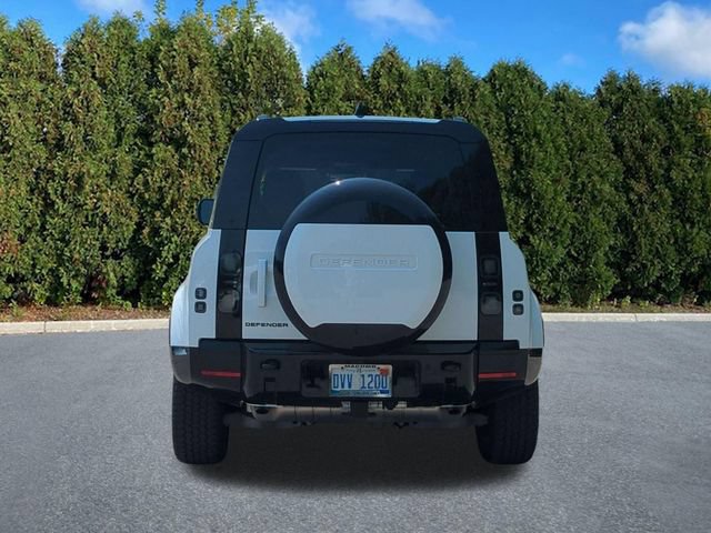 Used 2026 Land Rover Defender 110 X-Dynamic SE AWD/4WD image 5