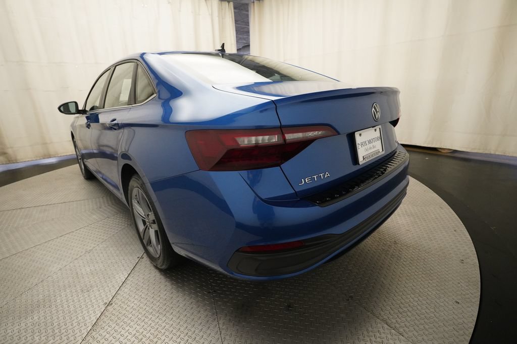 Used 2023 Volkswagen Jetta SE FWD image 34