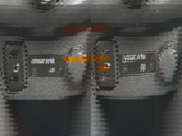 Used 2022 Chevrolet Trax LT w/ Driver Confidence Package AWD/4WD image 19