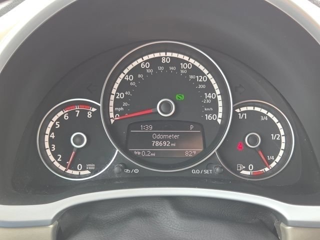 Used 2016 Volkswagen Beetle 1.8T S FWD image 34