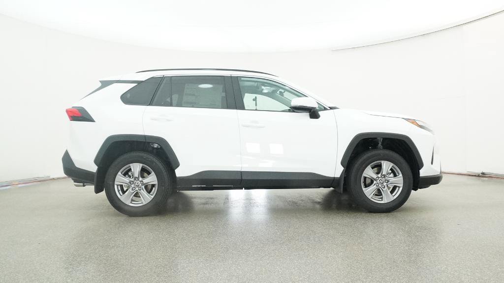 New 2025 Toyota RAV4 XLE w/ Convenience Package AWD/4WD image 22