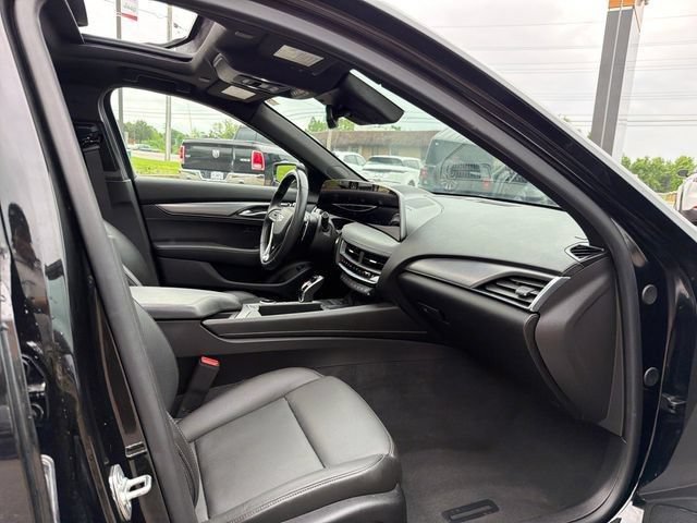 Used 2025 Cadillac CT5 Premium Luxury RWD image 37
