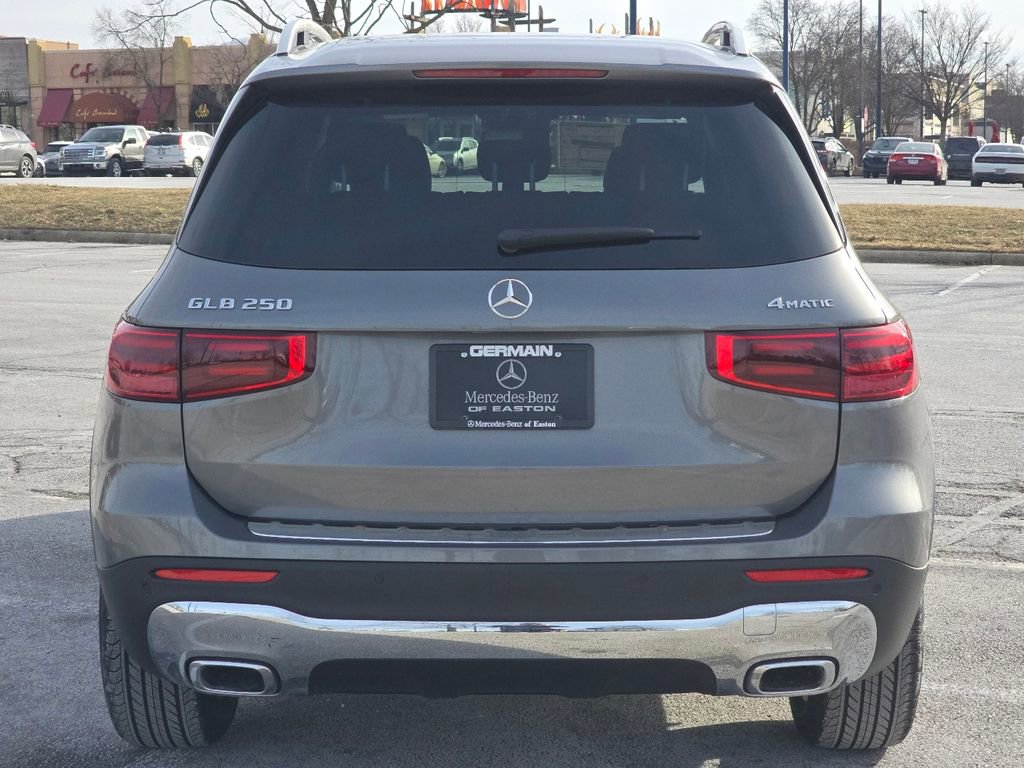 New 2026 Mercedes-Benz GLB 250 4MATIC image 15