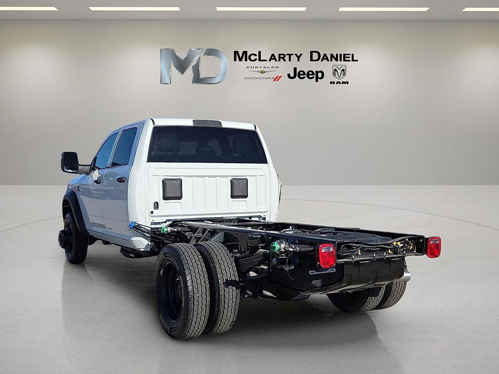 New 2026 RAM 4500 Tradesman AWD/4WD image 4