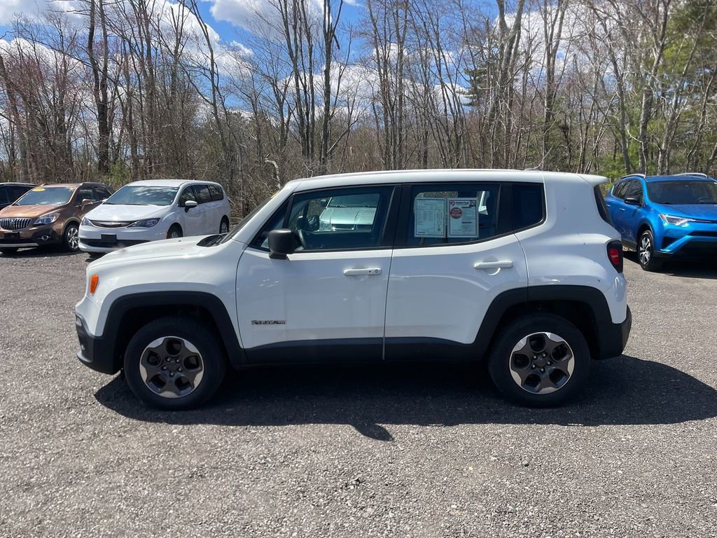 Used 2016 Jeep Renegade Sport w/ Power & Air Group AWD/4WD image 9