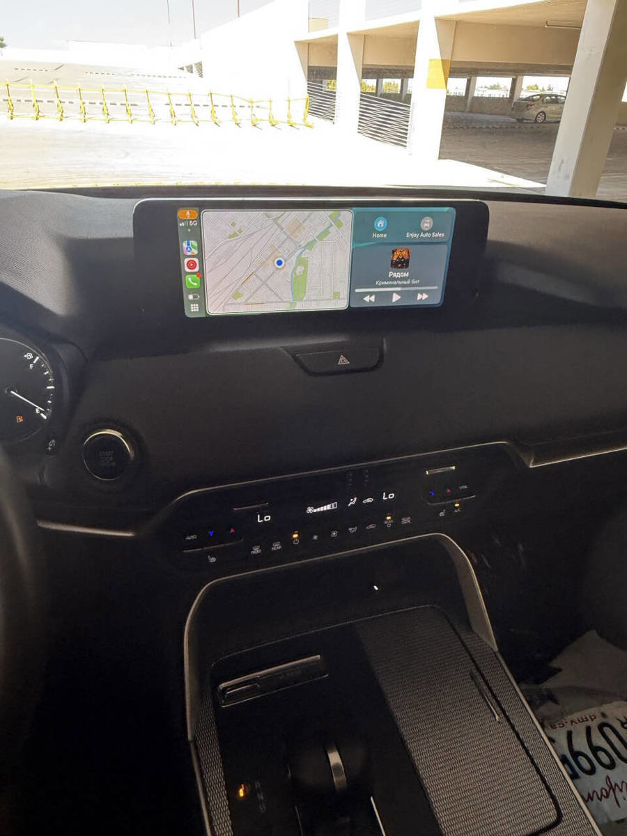 Used 2024 MAZDA CX-90 3.3 Turbo w/ Preferred Plus image 23